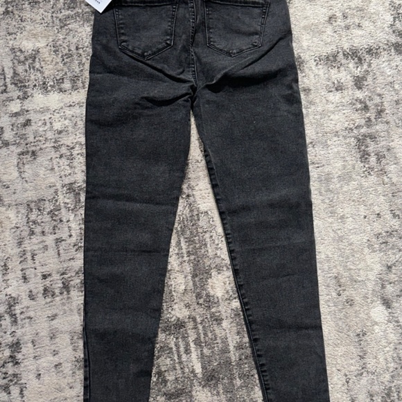 Colombian jean’s - Picture 2 of 2